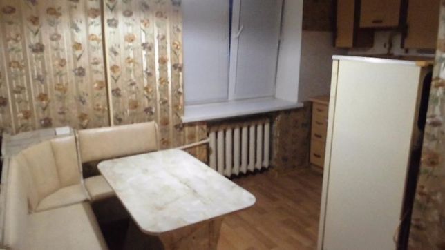 Зняти подобово квартиру в Кам’янському за 400 грн. 