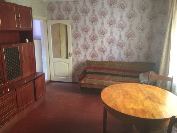 Rent an apartment in Chernivtsi per 4500 uah. 