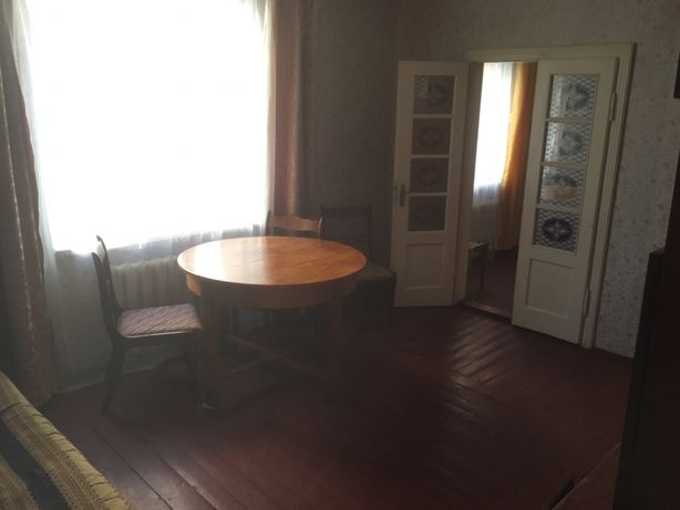 Rent an apartment in Chernivtsi per 4500 uah. 