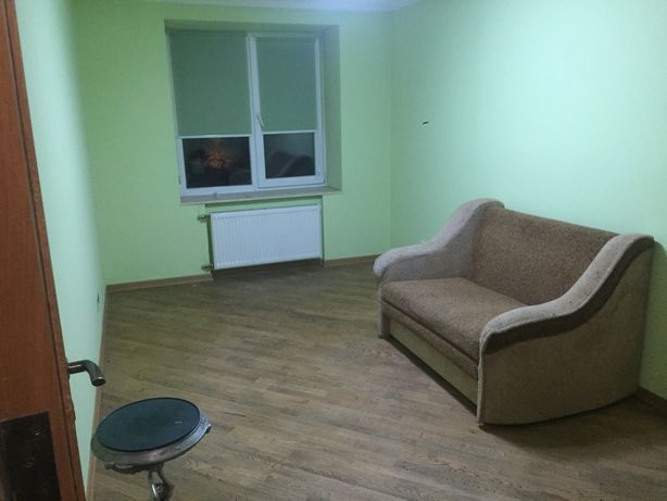 Rent an apartment in Chernivtsi on the St. Proektova per 5500 uah. 