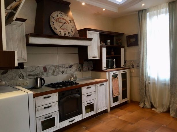 Rent daily a house in Brovary per 5000 uah. 