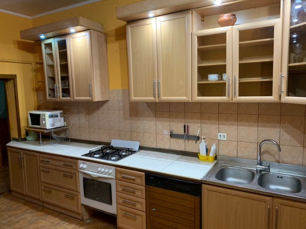 Rent a room in Kyiv near Metro Demievskaya per 2100 uah. 