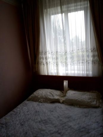 Rent daily an apartment in Kyiv on the St. Yerevanska per 650 uah. 