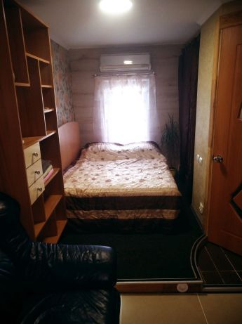 Зняти подобово квартиру в Чернігові на вул. Добровольців 2 за 499 грн. 