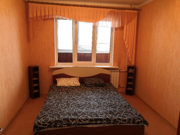 Rent an apartment in Kyiv on the lane Minskyi 5 per 10500 uah. 