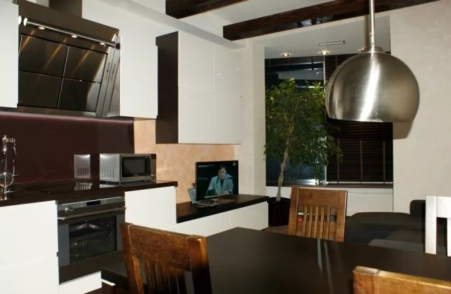 Rent an apartment in Kharkiv near Metro Botanical Garden per $800 