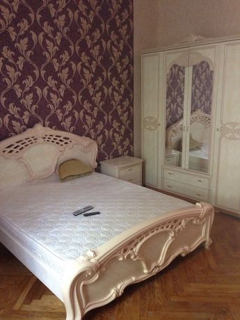 Rent an apartment in Vinnytsia on the St. Mykoly Ovodova per $300 
