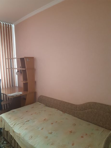 Rent a room in Chernivtsi per 2000 uah. 