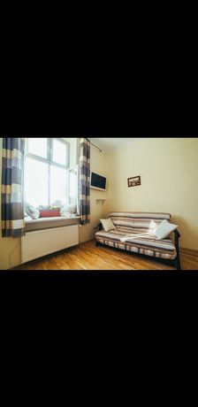 Rent an apartment in Lviv on the St. Uzhhorodska per 9200 uah. 