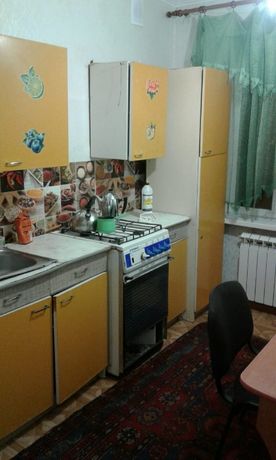 Rent an apartment in Makiivka on the microdistrict Zelenyi 4000 per 1600 uah. 