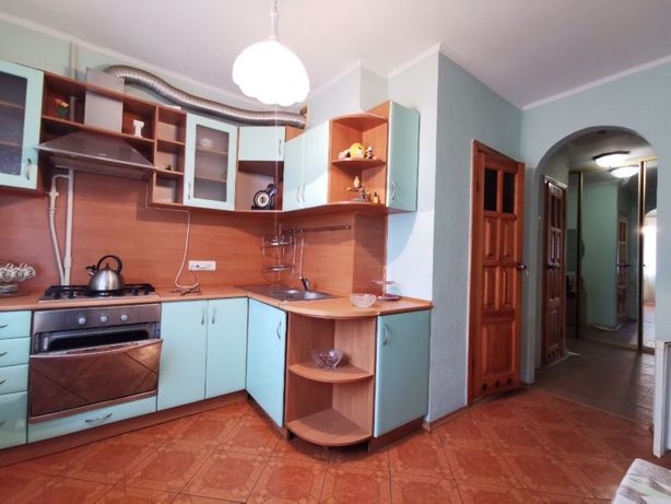 Rent an apartment in Kyiv on the St. Zakrevskoho Mykoly 47 per 10000 uah. 