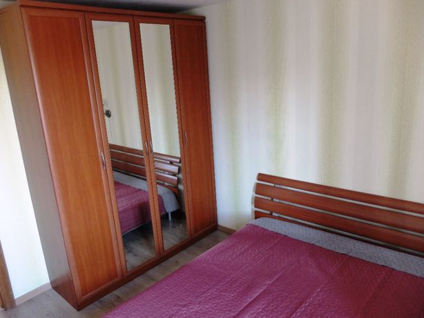 Rent an apartment in Kyiv on the St. Azerbaidzhanska 75 per 12000 uah. 