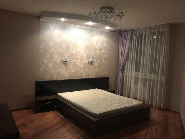 Rent an apartment in Kyiv on the St. Chavdar Yelyzavety 1 per 18000 uah. 