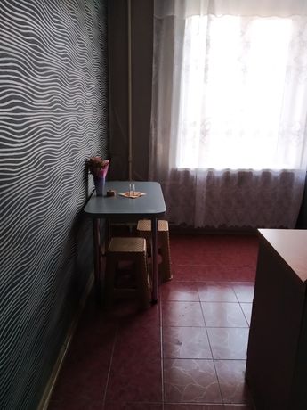 Rent an apartment in Zaporizhzhia on the St. Nezalezhnoi Ukrainy per 4500 uah. 