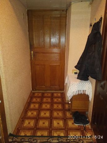 Rent a room in Lutsk on the Avenue Vidrodzhennia per 2500 uah. 