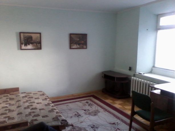 Rent an apartment in Kherson on the St. Perekopska per 2500 uah. 