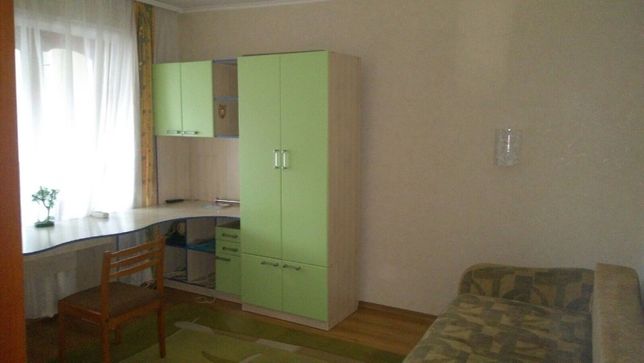 Rent an apartment in Kramatorsk on the St. Dvirtseva 46 per 6000 uah. 