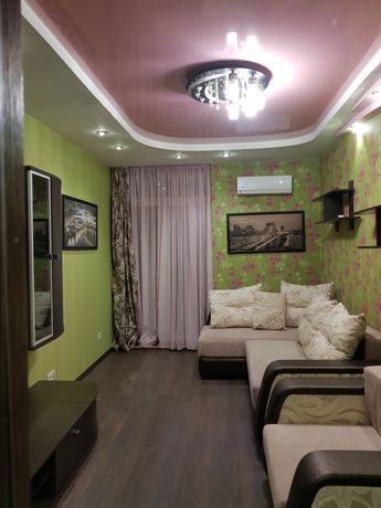 Rent an apartment in Kyiv on the lane 1-i Druzhby per 12000 uah. 