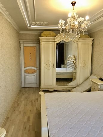 Rent an apartment in Chernivtsi per $600 