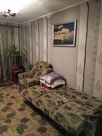 Rent an apartment in Berdiansk per 3000 uah. 