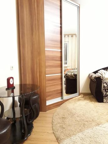 Rent daily an apartment in Chernivtsi on the St. Polietaieva Fedora per 590 uah. 