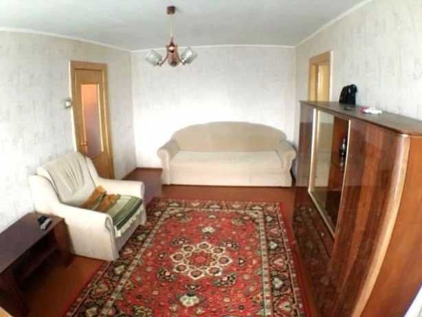 Rent an apartment in Dnipro on the St. Abkhazka per 5500 uah. 