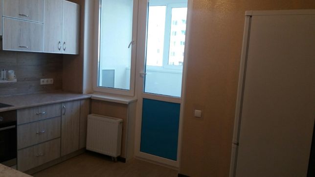 Rent an apartment in Kyiv on the St. Danchenka Serhiia 32 per 11500 uah. 