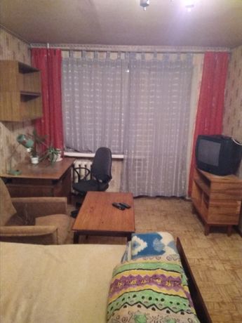 Rent an apartment in Dnipro on the Avenue Bohdana Khmelnytskoho per 3000 uah. 