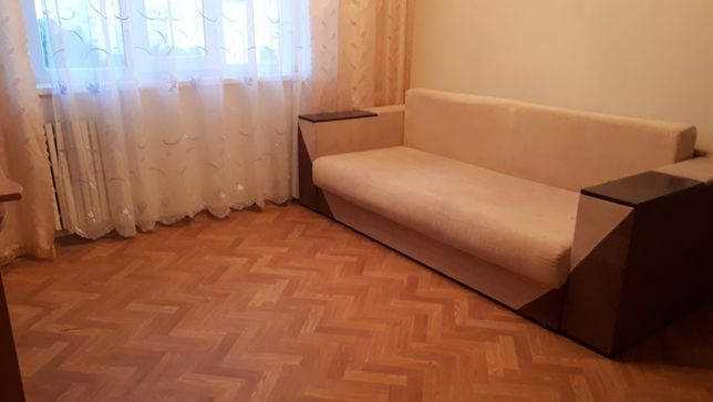 Rent an apartment in Kharkiv on the Avenue Heroiv Pratsi 522 per 10000 uah. 