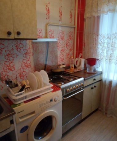 Rent an apartment in Lutsk on the Avenue Voli per 3200 uah. 
