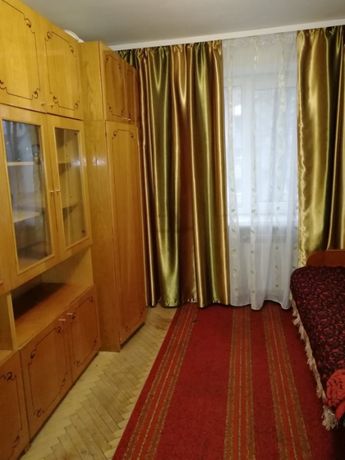 Rent a room in Lviv on the St. Kakhovska per 4000 uah. 