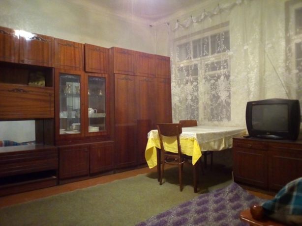 Зняти квартиру в Харкові біля ст.м. Університет за 6500 грн. 
