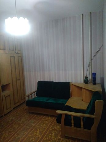 Зняти квартиру в Києві на вул. Бахмацька 10 за 6300 грн. 