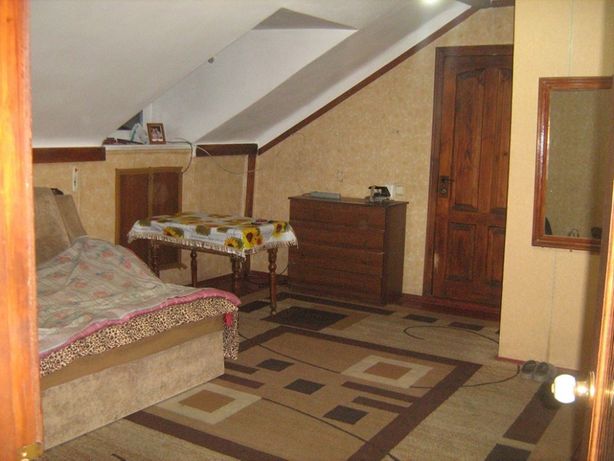 Rent an apartment in Chernivtsi on the St. Haharina Yuriia per 3000 uah. 