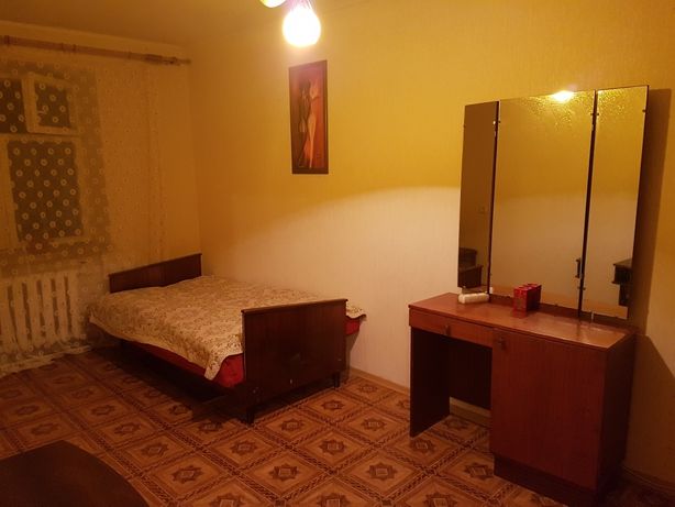 Rent an apartment in Chernihiv per 3500 uah. 