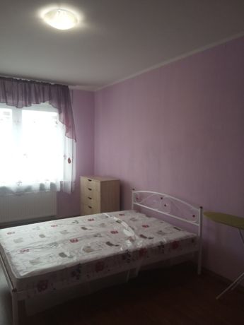 Rent an apartment in Kyiv on the St. Lomonosova 81-б per 10500 uah. 