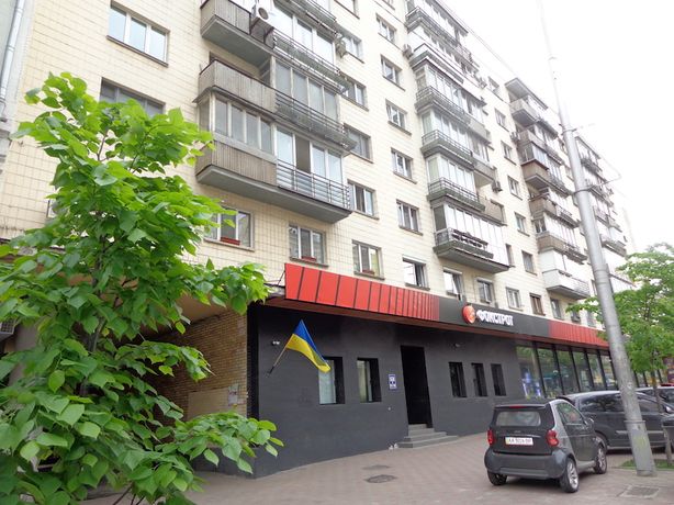 Зняти подобово квартиру в Києві біля ст.м. Олімпійська за 750 грн. 