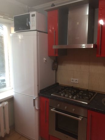 Rent an apartment in Kyiv on the Avenue Vidradnyi 2 per 10000 uah. 