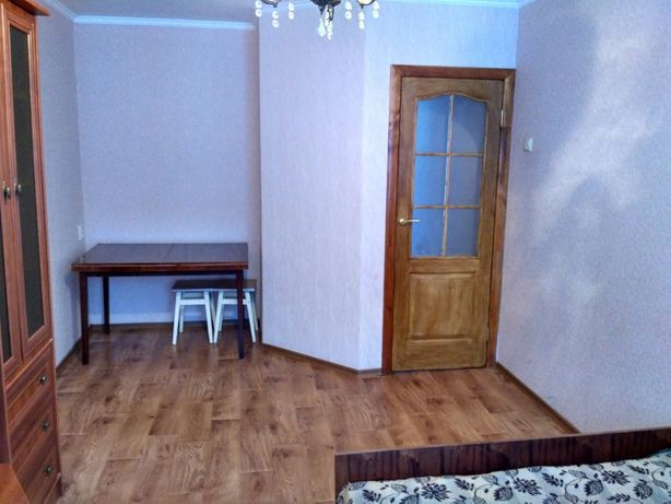 Rent an apartment in Sumy per 3000 uah. 