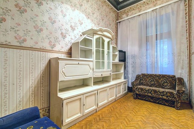 Зняти подобово квартиру в Дніпрі на вул. Набережна за 500 грн. 