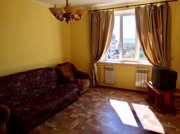 Rent an apartment in Odesa on the St. Akademika Zabolotnoho per 5499 uah. 