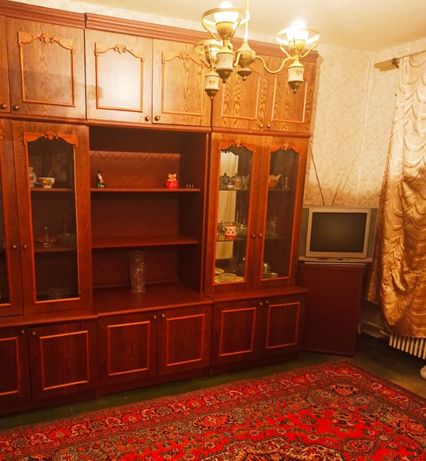 Rent an apartment in Dnipro in Sobornyi district per 5500 uah. 