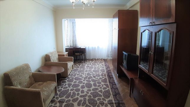 Rent an apartment in Kyiv on the St. Shchusieva 10 per 9000 uah. 