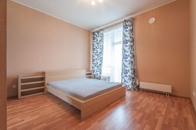 Rent a room in Kyiv on the St. Kopernika 11 per 3500 uah. 