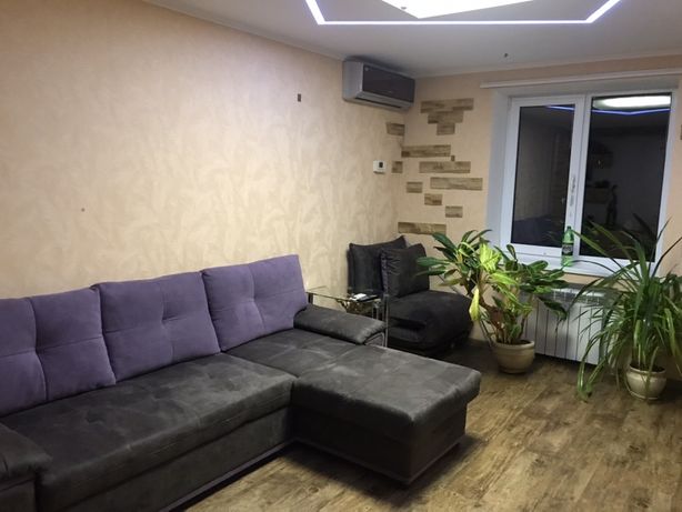 Rent an apartment in Dnipro on the St. Hostynna 2 per 11000 uah. 