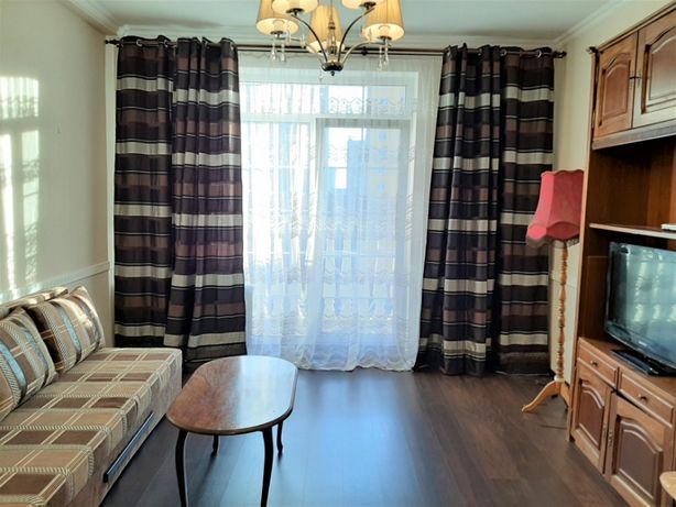 Rent an apartment in Kyiv on the St. Kameniariv per 11500 uah. 