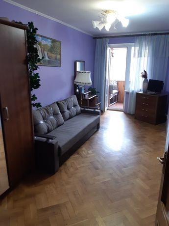 Rent a room in Kyiv on the St. Volkova Kosmonavta 12а per 4000 uah. 