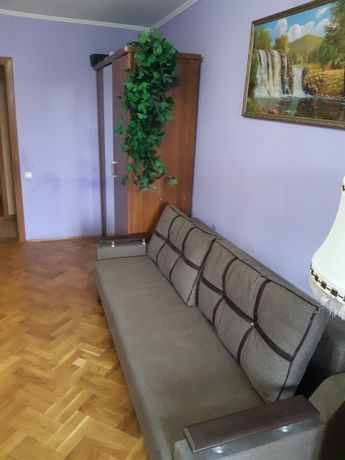 Rent a room in Kyiv on the St. Volkova Kosmonavta 12а per 4000 uah. 