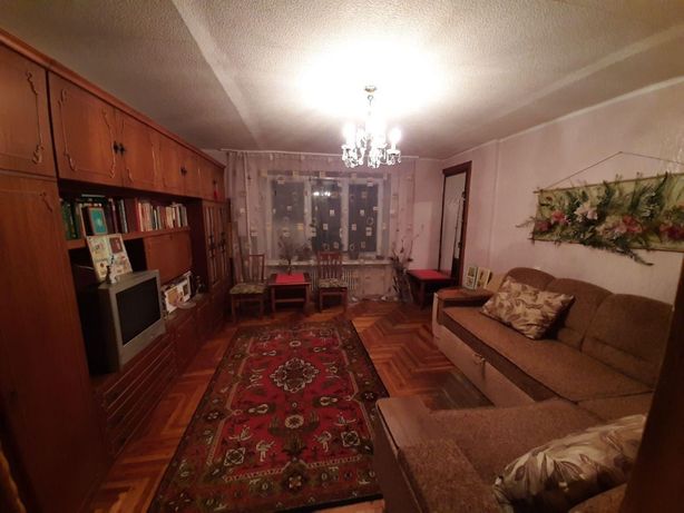 Rent an apartment in Kharkiv on the St. Staroshyshkivska 11 per 5500 uah. 