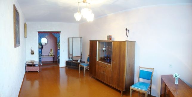 Rent an apartment in Cherkasy on the St. Tolstoho 8/9 per 5000 uah. 